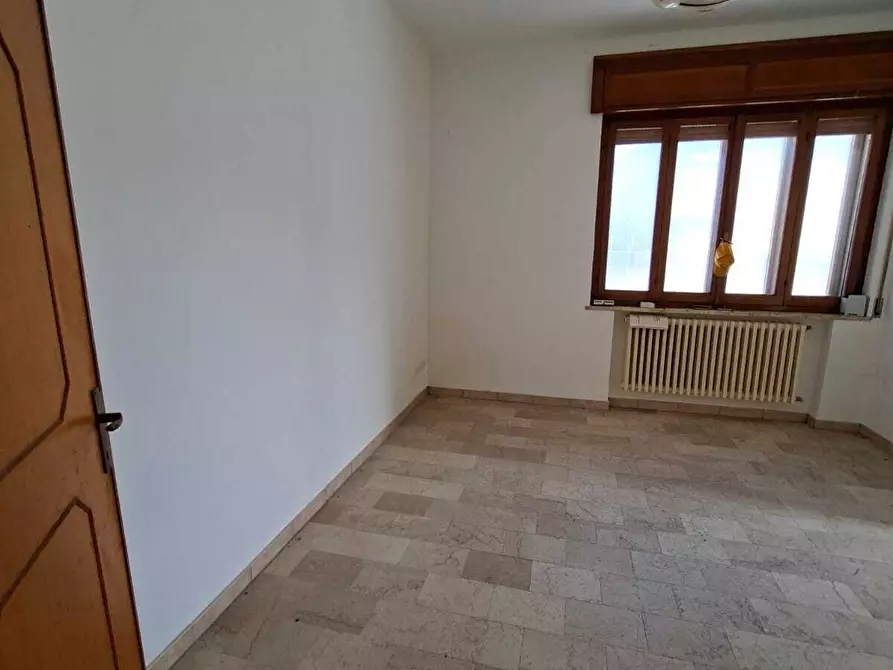 Immagine 17 di Appartamento in vendita  a Borgo Val Di Taro
