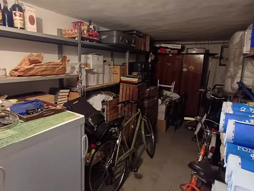 Immagine 23 di Trilocale in vendita  a Medesano