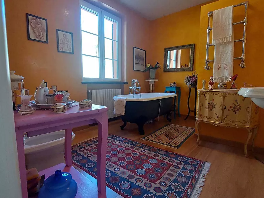 Immagine 29 di Villa in vendita  a Fornovo Di Taro