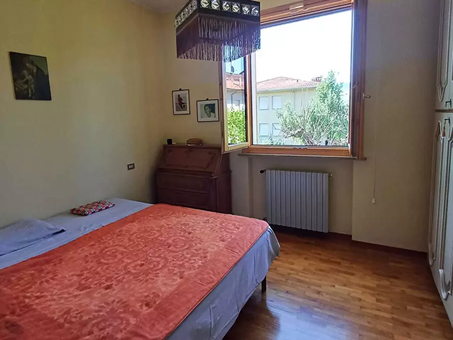 Immagine 59 di Casa bifamiliare in vendita  a Varano De' Melegari