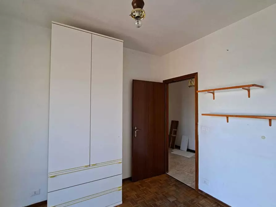 Immagine 47 di Trilocale in vendita  a Medesano