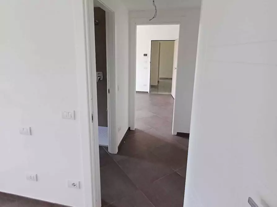 Immagine 47 di Bilocale in vendita  a Montechiarugolo