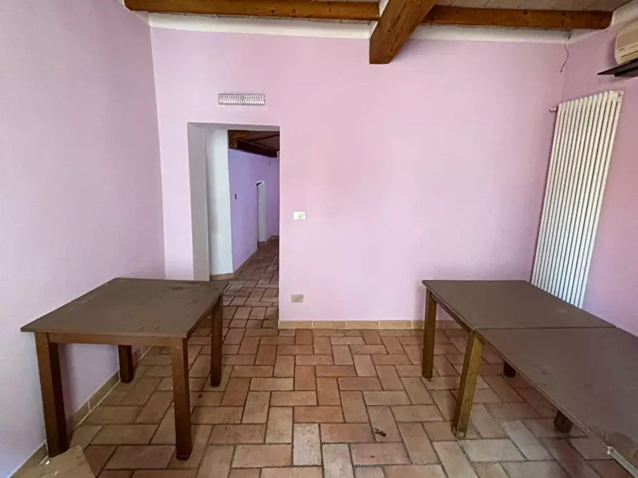 Immagine 21 di Quadrilocale in vendita  a Fornovo Di Taro