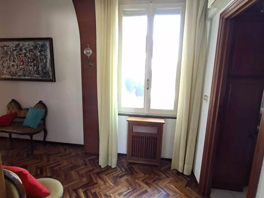 Immagine 30 di Trilocale in vendita  a Medesano