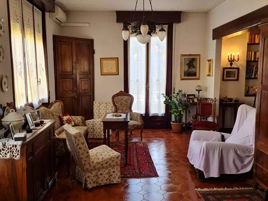 Immagine 8 di Casa bifamiliare in vendita  a Fornovo Di Taro