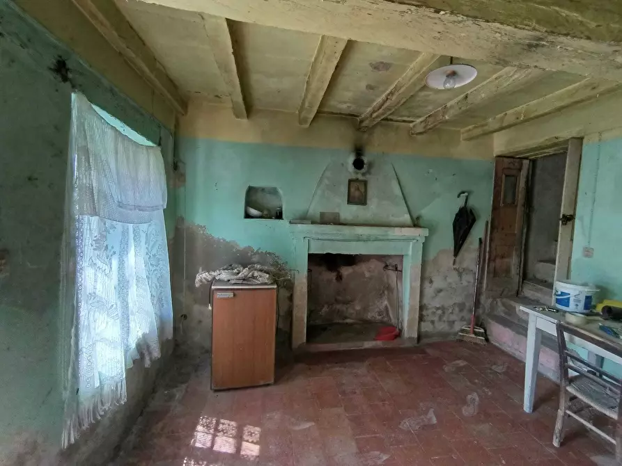 Immagine 7 di Porzione di casa in vendita  a Pellegrino Parmense