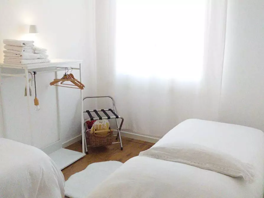 Immagine 13 di Quadrilocale in affitto  a Medesano