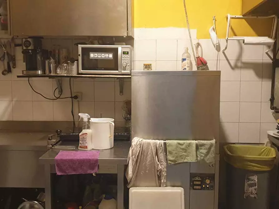 Immagine 9 di Appartamento in vendita  a Medesano