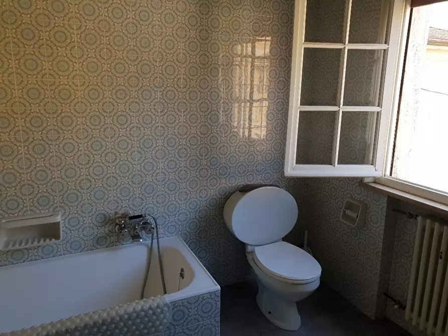 Immagine 13 di Quadrilocale in affitto  a Fornovo Di Taro