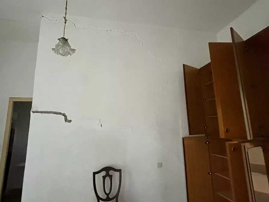Immagine 31 di Casa indipendente in vendita  a Terenzo