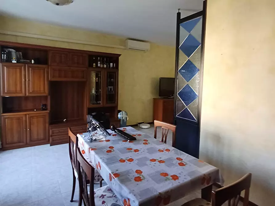 Immagine 14 di Trilocale in vendita  a Medesano