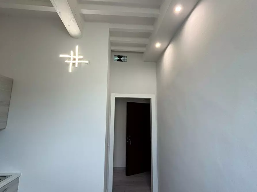 Immagine 2 di Bilocale in affitto  a Medesano