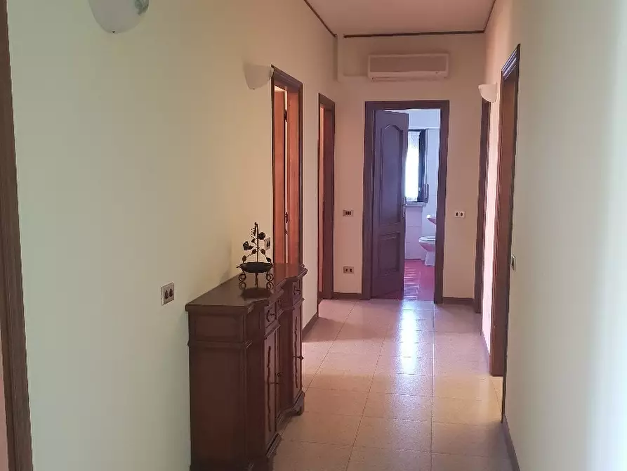 Immagine 4 di Quadrilocale in affitto  a Varano De' Melegari