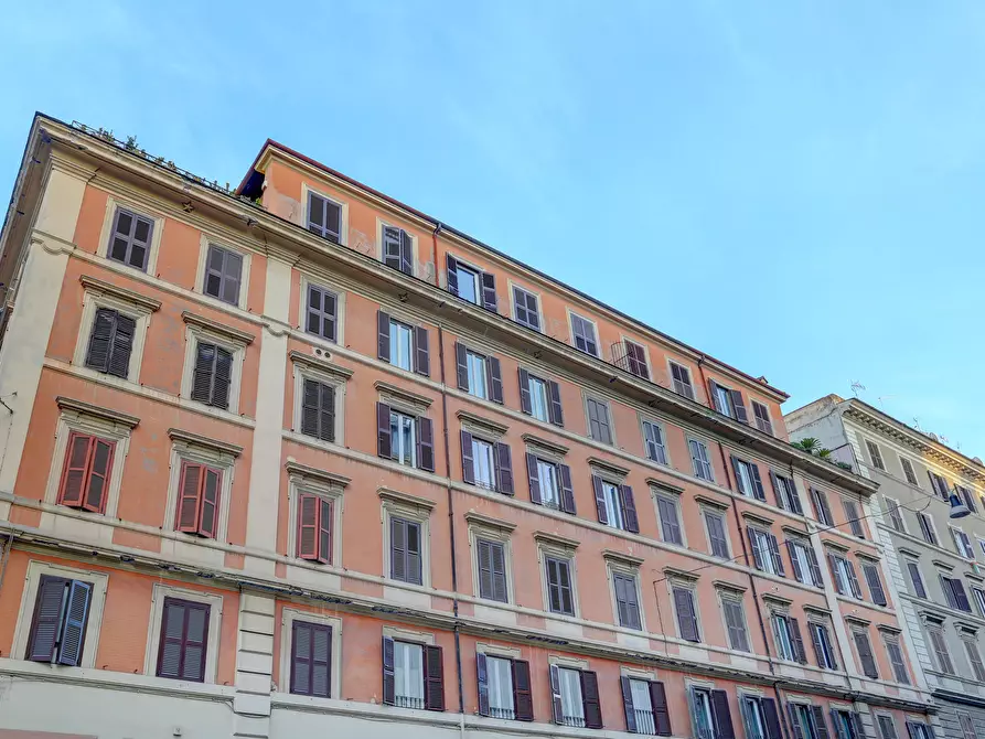 Immagine 22 di Loft/Open space in vendita  a Roma