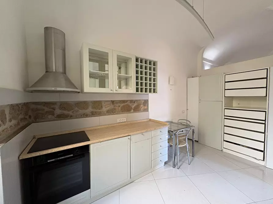 Immagine 7 di Trilocale in affitto  in Via di San Giovanni in Laterano 276 a Roma