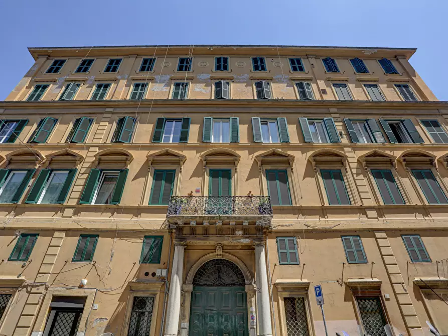 Immagine 22 di Trilocale in vendita  in VIA DI SAN GIOVANNI IN LATERANO 190 a Roma