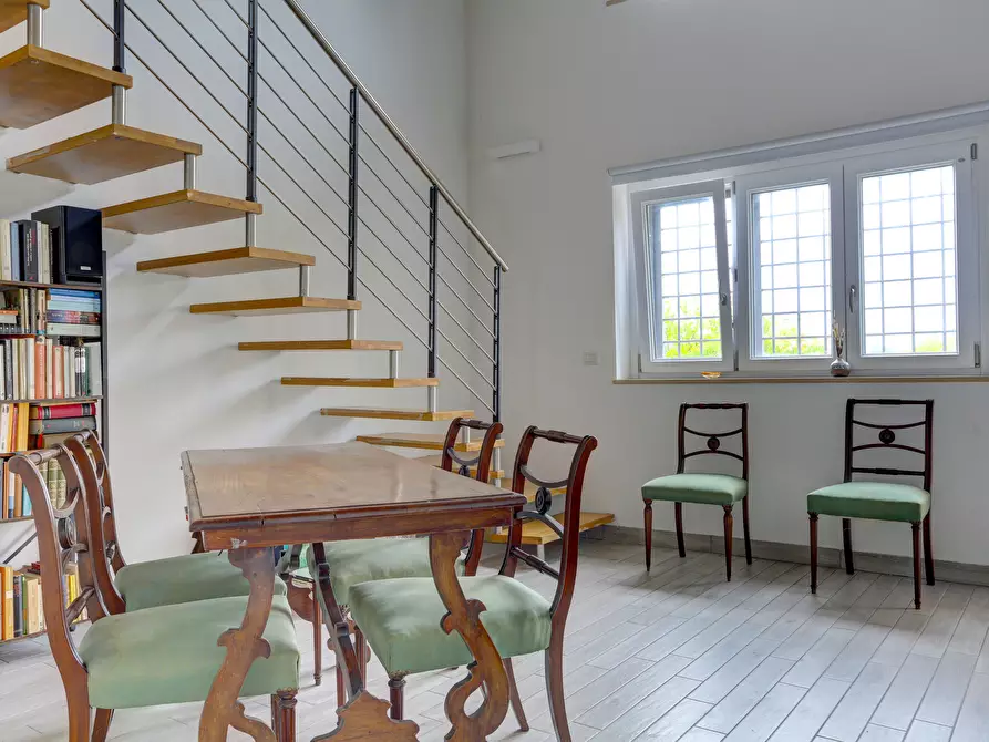 Immagine 5 di Villa in vendita  in Via del Fontanile di Mezzaluna 231 a Fiumicino