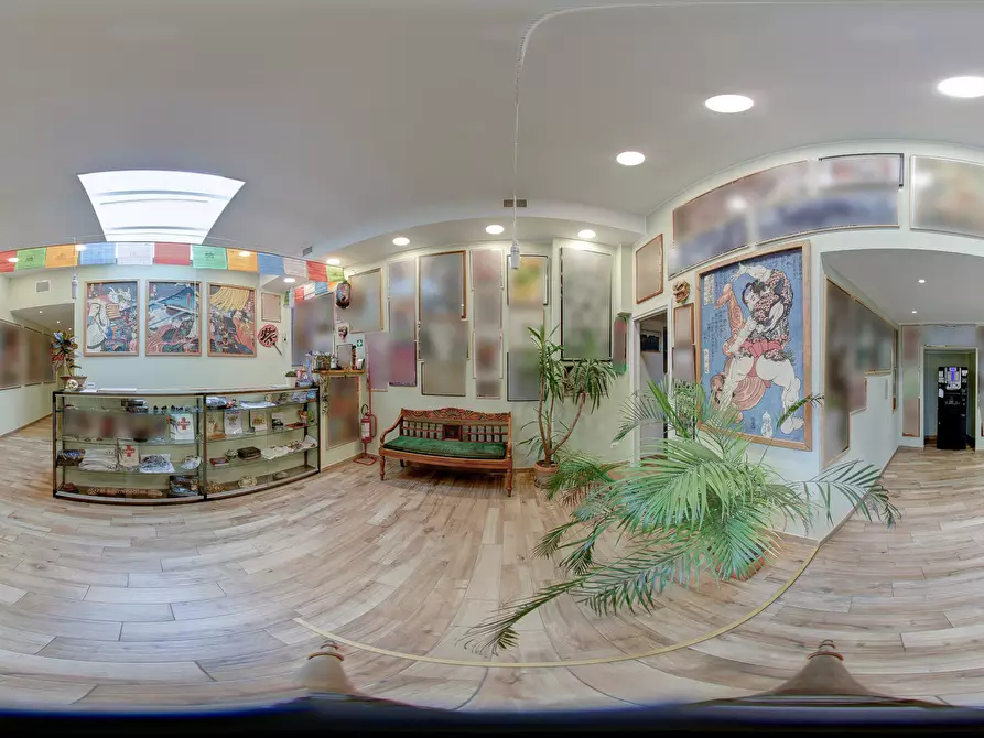 Immagine 5 di Locale commerciale in vendita  a Roma