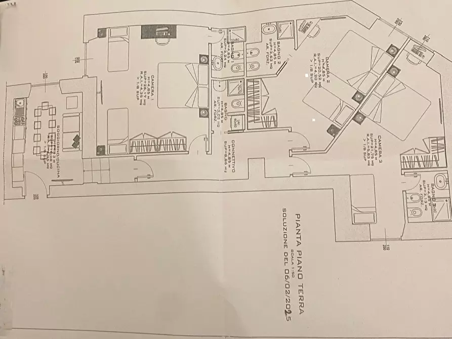 Immagine 23 di Quadrilocale in vendita  in Via Cavour 47 a Roma
