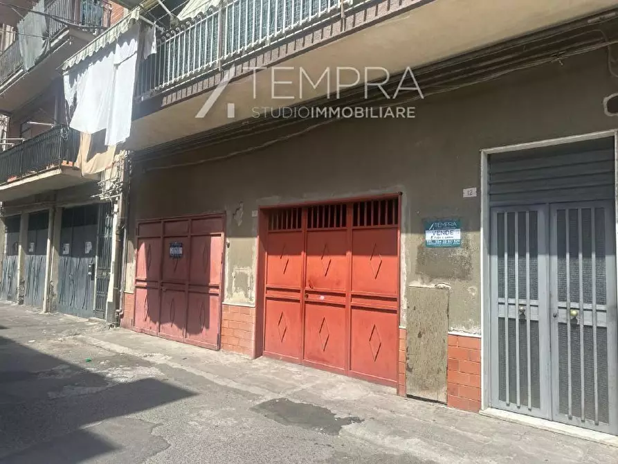 Immagine 24 di Appartamento in vendita  in Via Ninfa Talia a Adrano