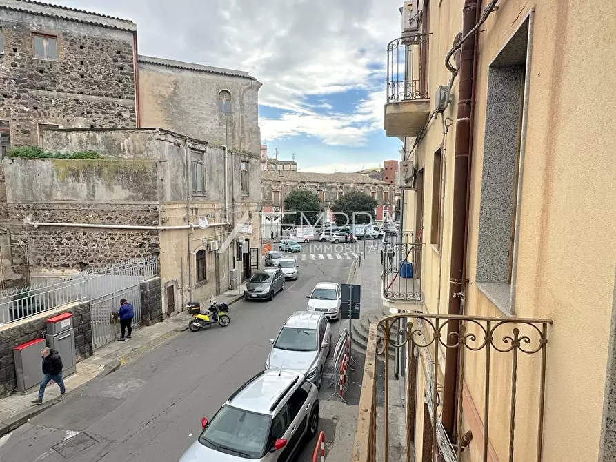 Immagine 9 di Casa indipendente in vendita  a Adrano