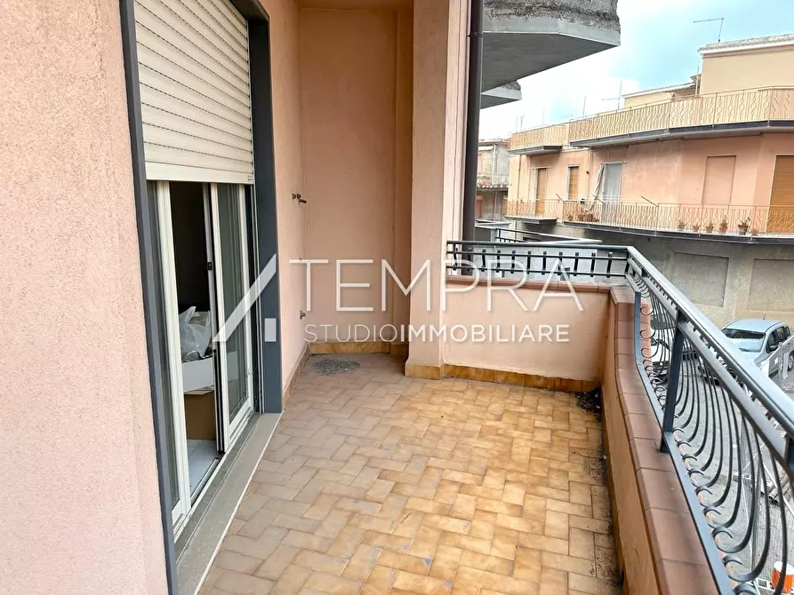 Immagine 21 di Casa indipendente in vendita  a Adrano