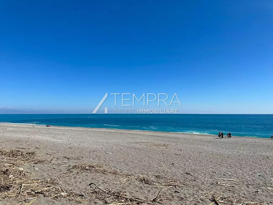 Immagine 23 di Appartamento in vendita  a Mascali