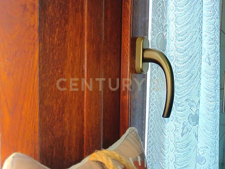 Immagine 20 di Quadrilocale in vendita  in Via Serdini 89 a Abbadia San Salvatore