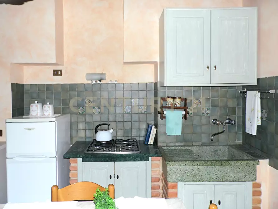 Immagine 2 di Bilocale in vendita  in Via Pinelli 9 a Abbadia San Salvatore