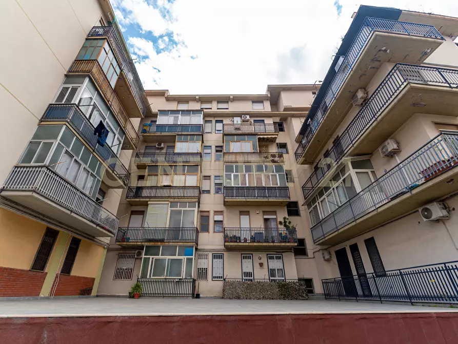 Immagine 1 di Trilocale in vendita  in Via Acquedotto Greco 181 a Catania