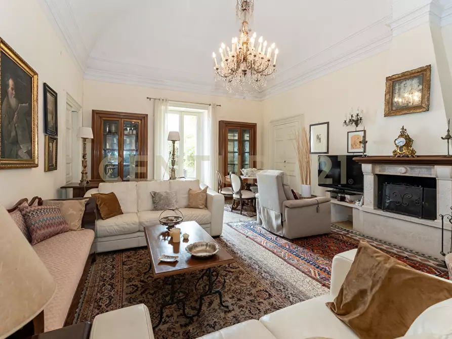 Immagine 1 di Villa in vendita  in Via Pulei 25 a Mascalucia