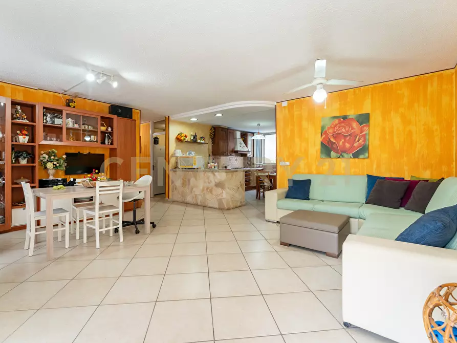 Immagine 14 di Pentalocale in vendita  in Via della Grotta 2 a Augusta