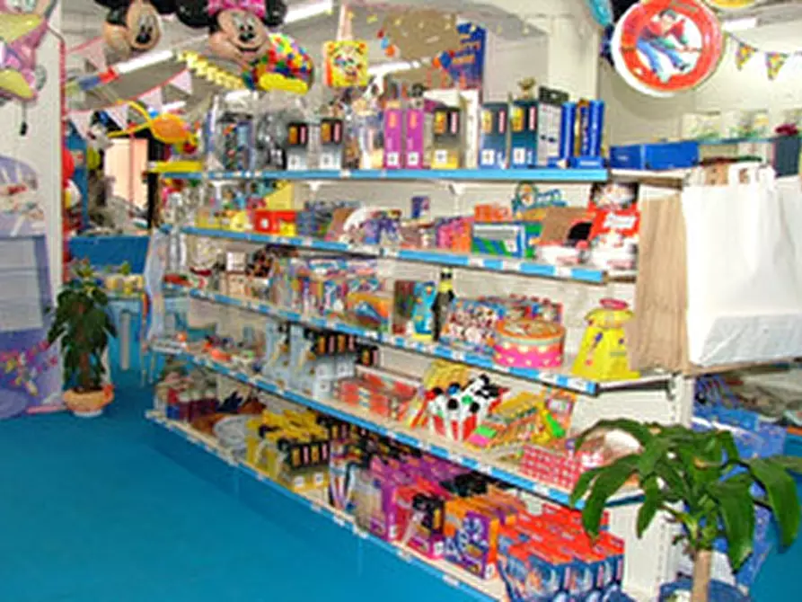 Immagine 5 di Attività commerciale in vendita  in via adda 68 a Grosseto