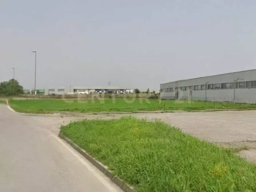 Immagine 3 di Terreno industriale in vendita  a Legnago