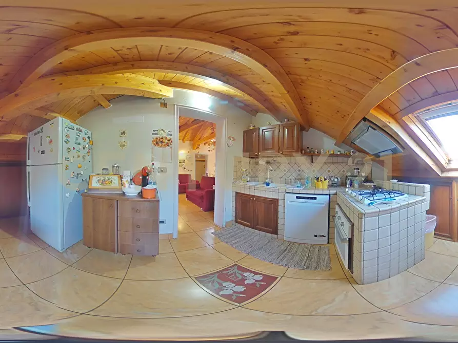 Immagine 85 di Appartamento in vendita  in Via Stazione 12 a Aci Castello