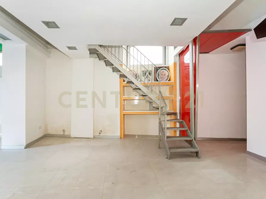 Immagine 24 di Trilocale in vendita  in Via Principe Nicola 80 a Catania