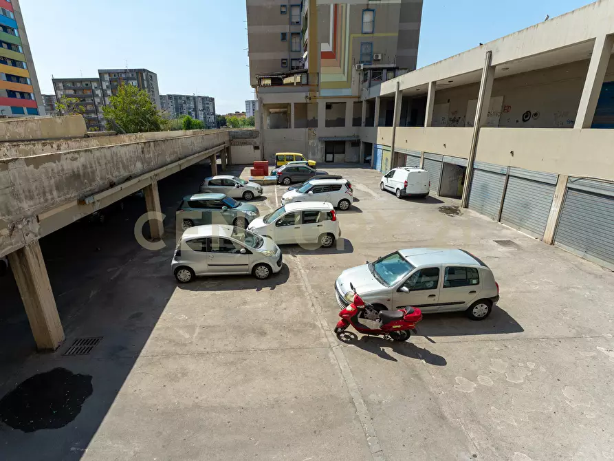 Immagine 53 di Quadrilocale in vendita  in Viale San Teodoro 7 a Catania