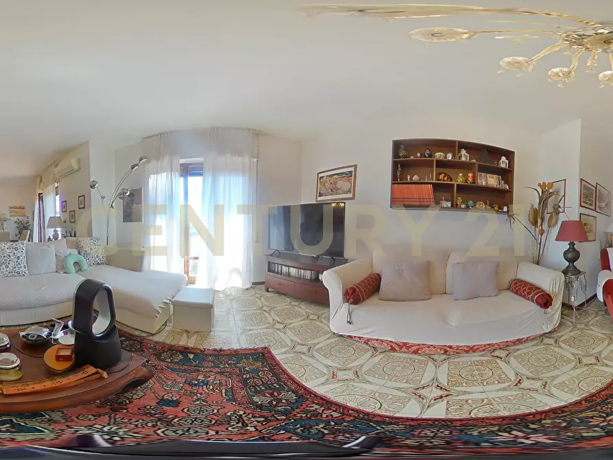 Immagine 45 di Pentalocale in vendita  in Via Cristoforo Colombo 1 a San Gregorio Di Catania