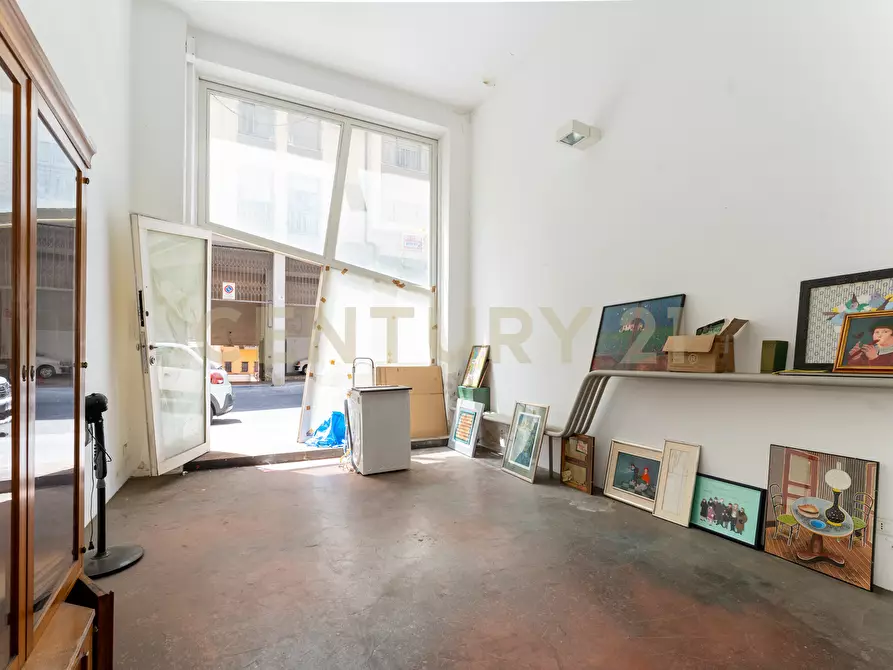 Immagine 19 di Locale commerciale in affitto  in Via Francesco Riso 72/C a Catania