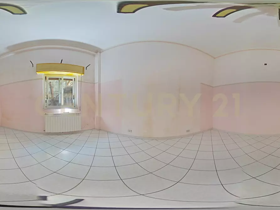 Immagine 33 di Quadrilocale in vendita  in Via P. Gobetti 8 a Adrano