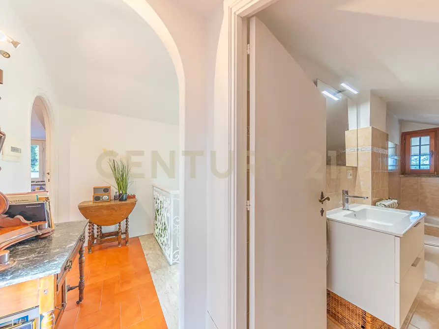 Immagine 48 di Casa bifamiliare in vendita  in Via Paolo Monelli 11 a Roma