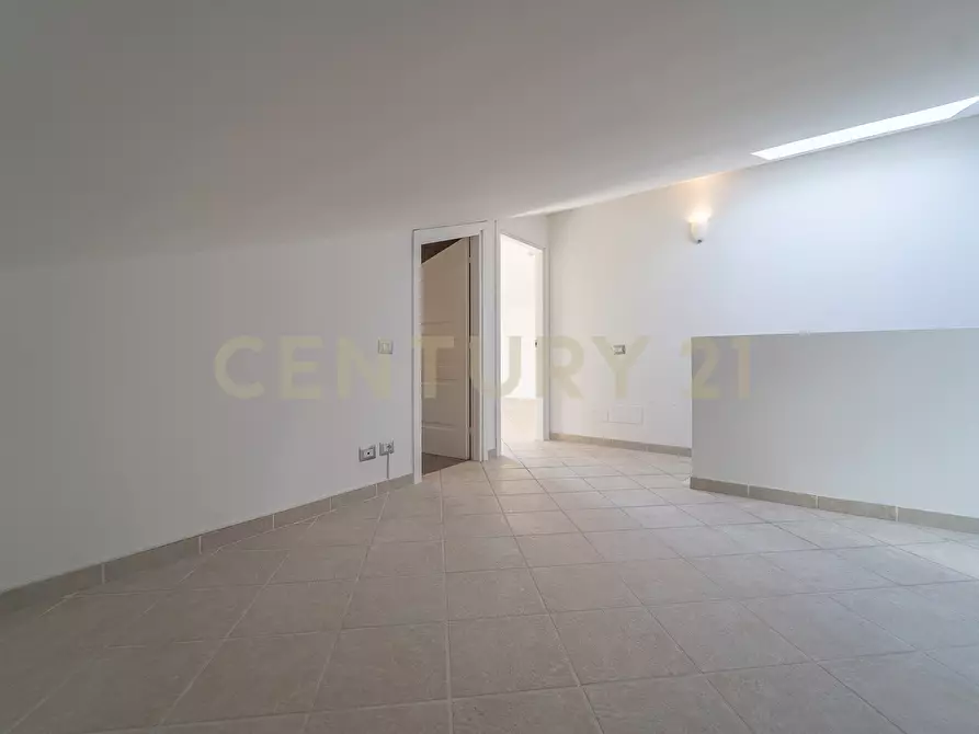 Immagine 32 di Casa bifamiliare in vendita  in Via Appia Nuova 17 a Albano Laziale