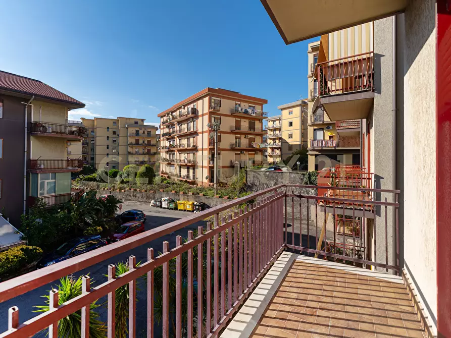 Immagine 26 di Appartamento in vendita  in Via Sgroppillo 21 a San Gregorio Di Catania