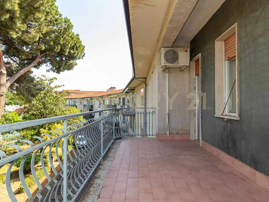 Immagine 24 di Pentalocale in affitto  in Viale Lorenzo Bolano 45 a Catania