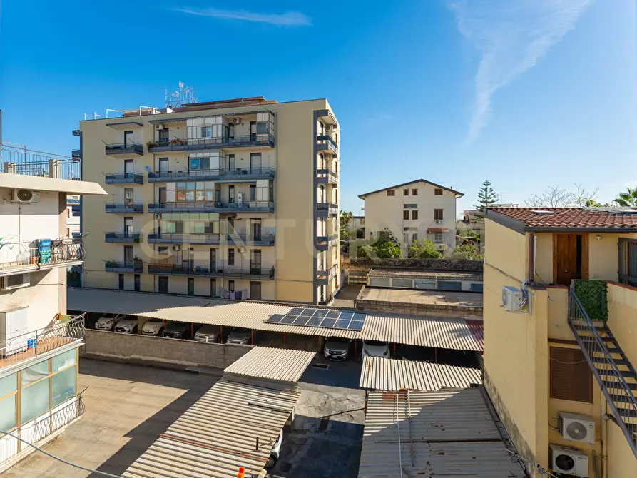 Immagine 13 di Quadrilocale in vendita  in Via Federico Confalonieri 9 a Catania