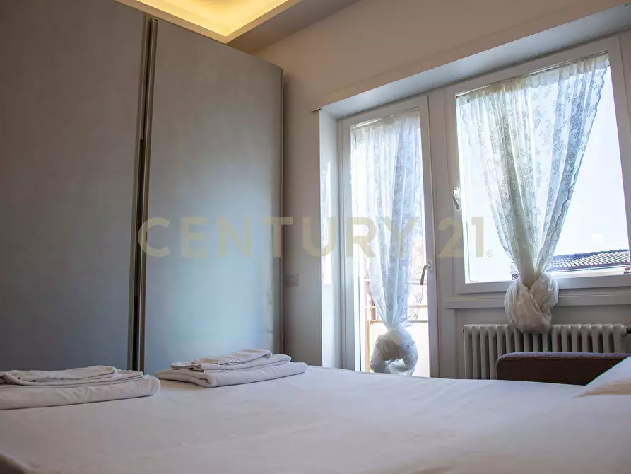 Immagine 66 di Bilocale in affitto  in Via Montecristo 10 a Roma