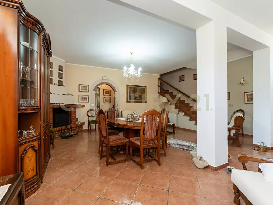 Immagine 15 di Villa in vendita  in Via Libertà 1 a Mascalucia