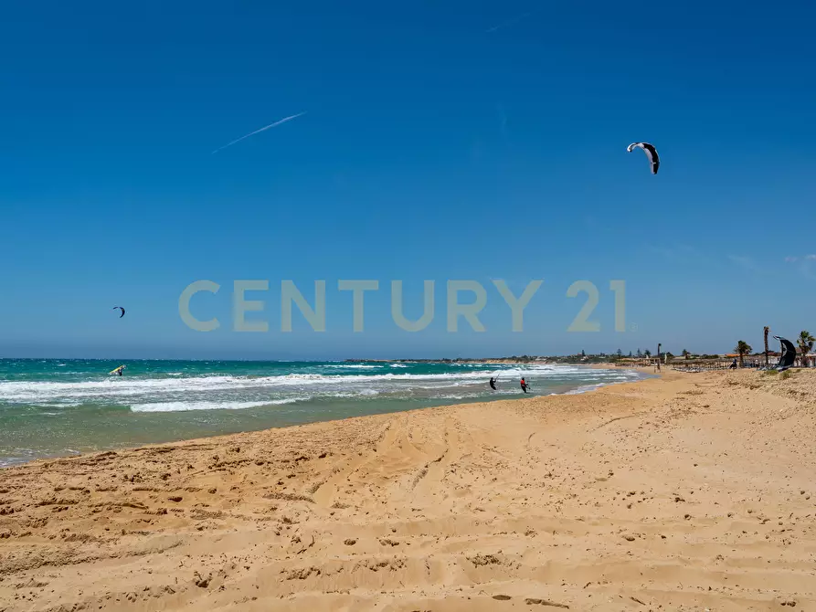 Immagine 76 di Villa in vendita  in Contrada Pagliarello snc a Portopalo Di Capo Passero