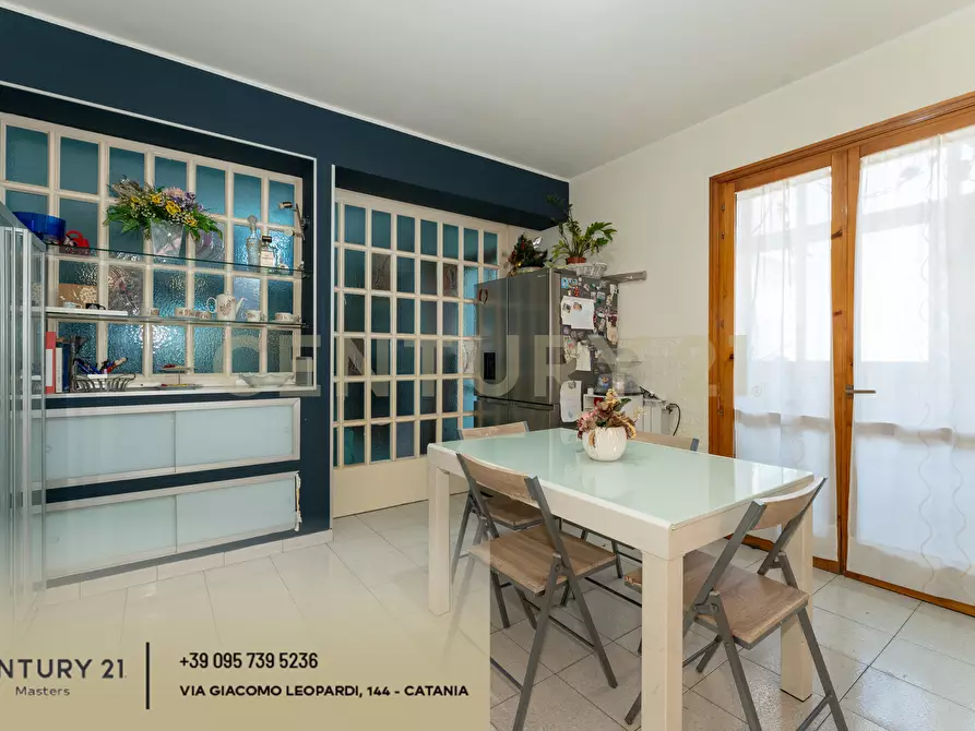 Immagine 26 di Quadrilocale in vendita  in Via Gesualdo Bufalino 1 a Aci Catena