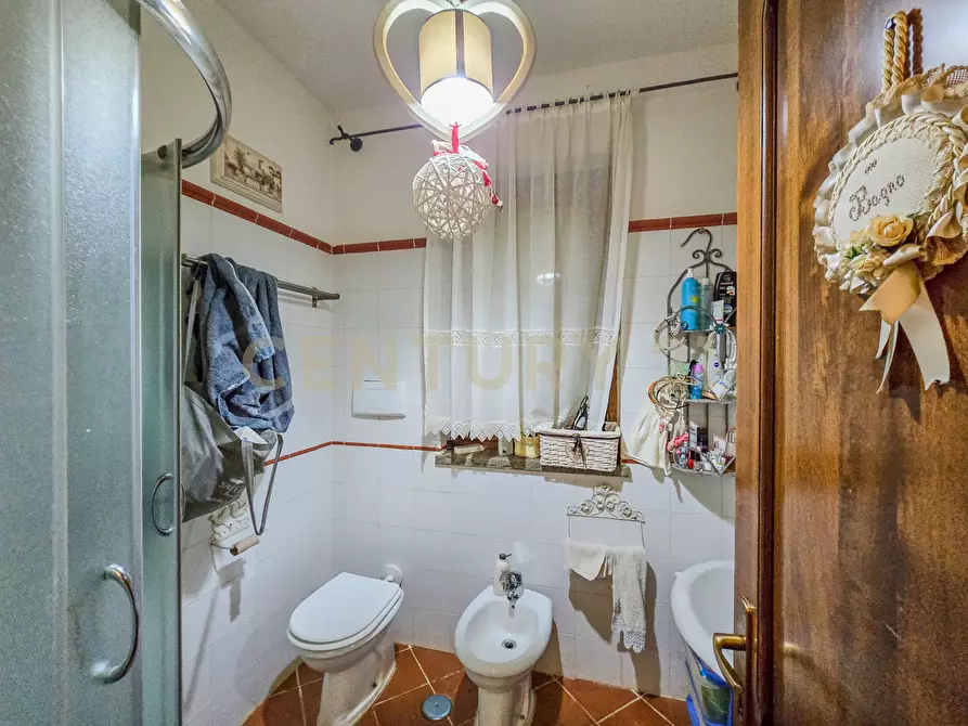 Immagine 14 di Porzione di casa in vendita  in Via Tribuno Tonini 1010 a Semproniano